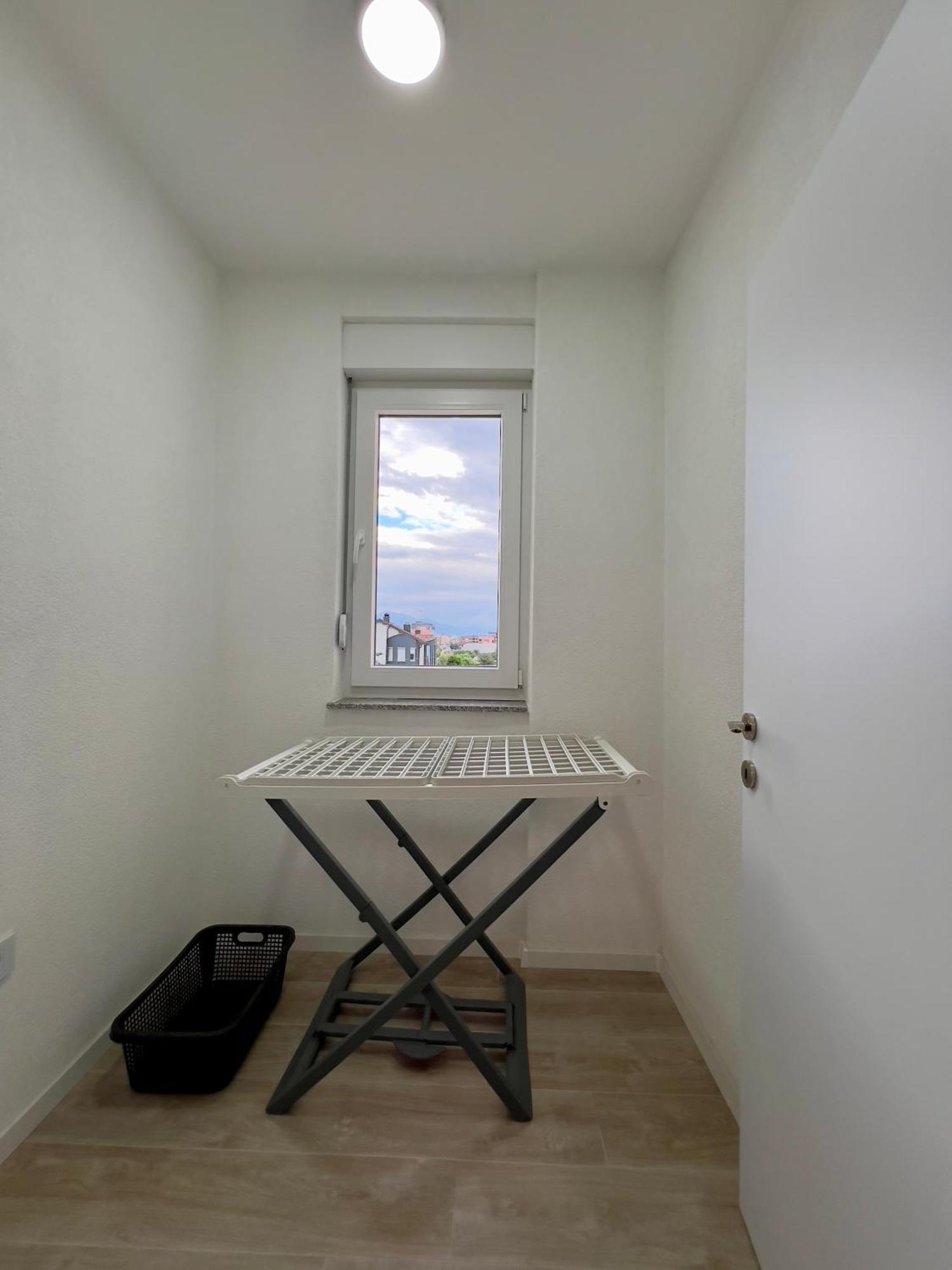 Holiday Apartments Gjakova Стая снимка