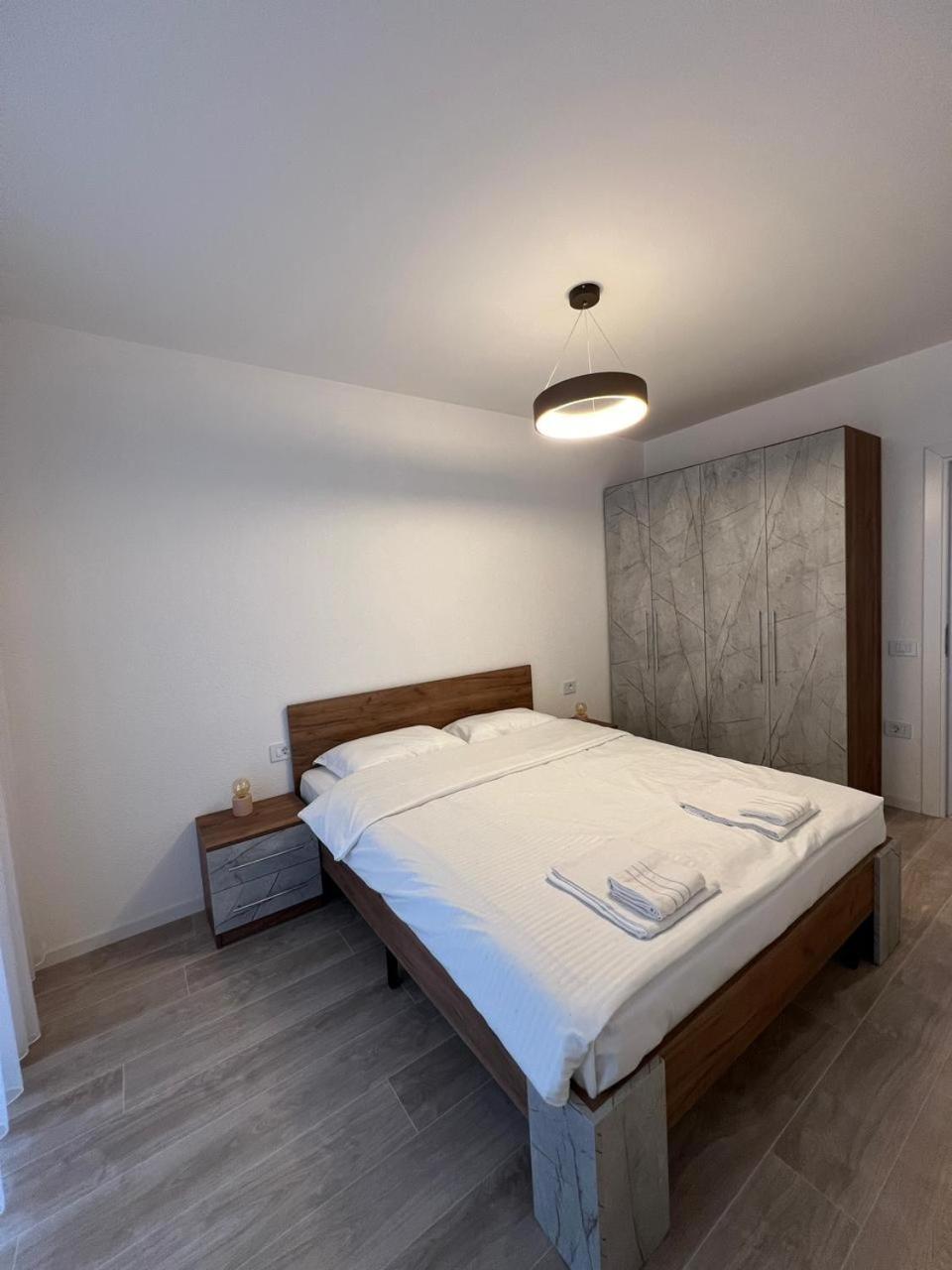 Holiday Apartments Gjakova Екстериор снимка
